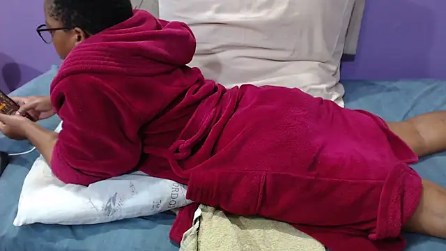PeachAss4UU – Live XXX-chat