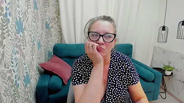Chat +18 de LeaPure ao vivo