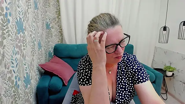LeaPure – Naživo XXX chat