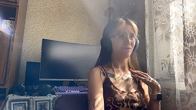 AliceGates' Live XXX Chat