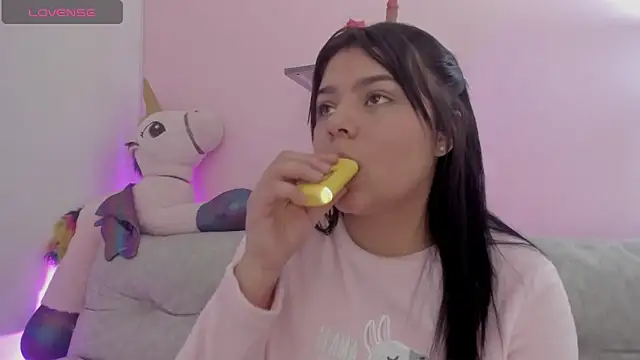 Oriana_Guzmanのウェブカメラショー