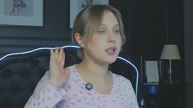 CaitlinSugar's Live XXX Chat