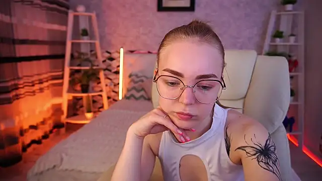EmilySunshineS Chat XXX in diretta