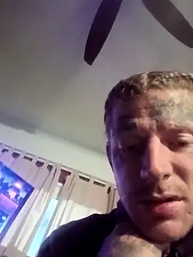 Papabear6122 Webcam Show