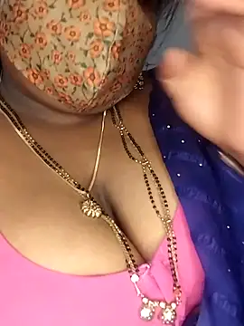 Divyahoty 现场XXX聊天
