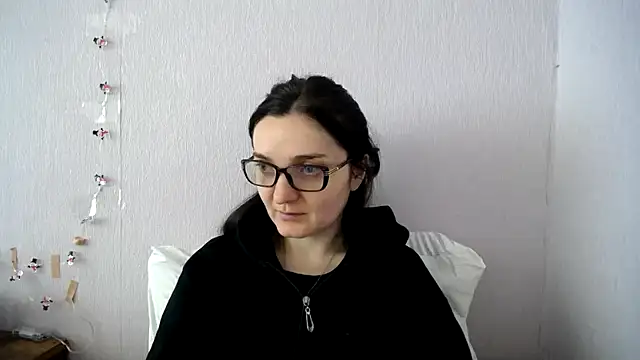 Shiny_gine's Live XXX Chat