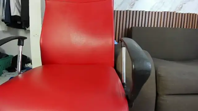 Chatroom XXX en direct de Andres_sant_