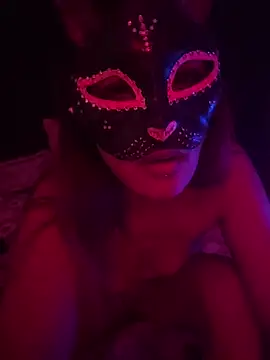 MiNniE_666's Live XXX Chat