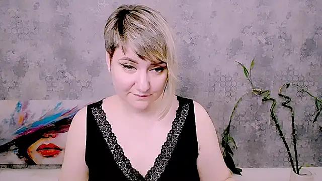 Djullia live XXX chat