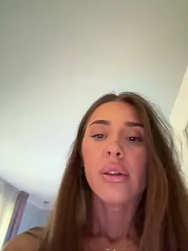 Anya-Ray live XXX chat