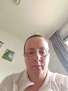 Goodass7n Live XXX chat