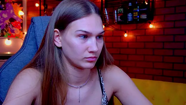 Sweet_Emilya Live XXX-Chat