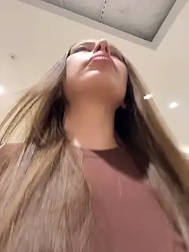 LeiaMood – Naživo XXX chat