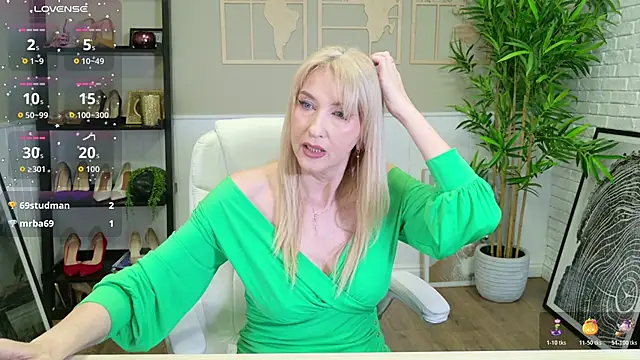 XXX chat uživo modela LadyLeea