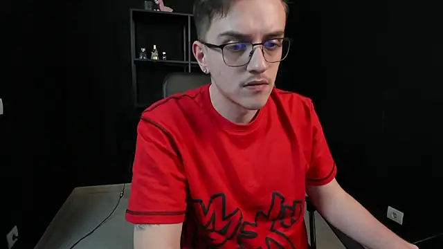 FelixStarkk Pertunjukan Webcam