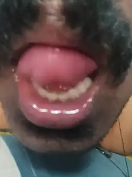 MidnightFlirtX's Webcam Show
