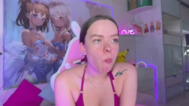 Онлайн чат XXX CheekySashaCharm