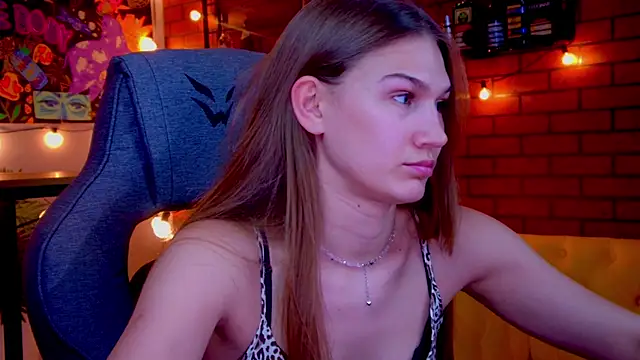 Chat XXX ao vivo de Sweet_Emilya
