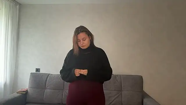 Živý XXX chat MaiaEnnist