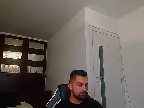 BryceReign Live XXX Chat