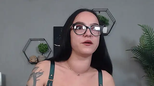 IzabelllNoir Live XXX-Chat
