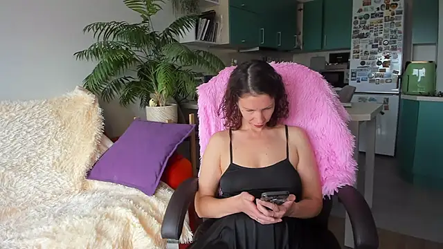 ChristinaGlory Chat XXX in diretta