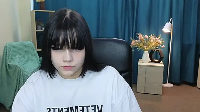 MelaineCoreのライブXXXチャット