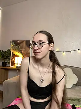 MartiniiSelenna 现场XXX聊天