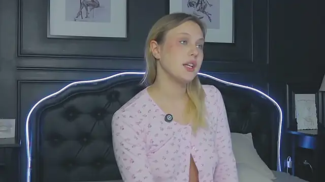CaitlinSugar Live XXX-chat