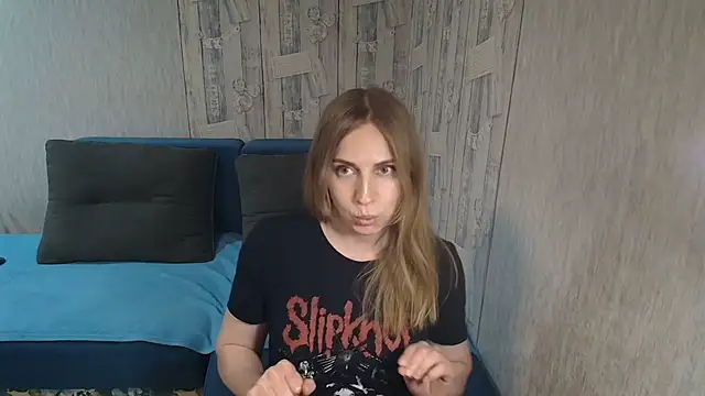 Chat +18 de Pilly_green_ ao vivo
