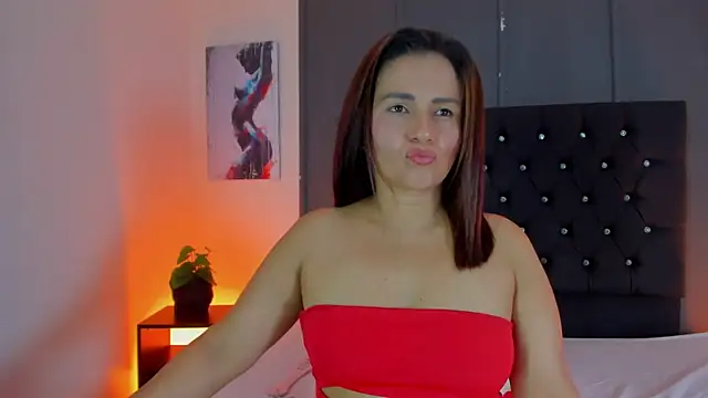 Онлайн чат XXX Zafiro__Brown