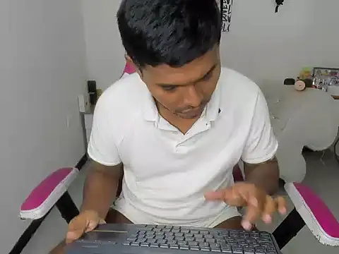 Adam_Morgan2's Webcam Show