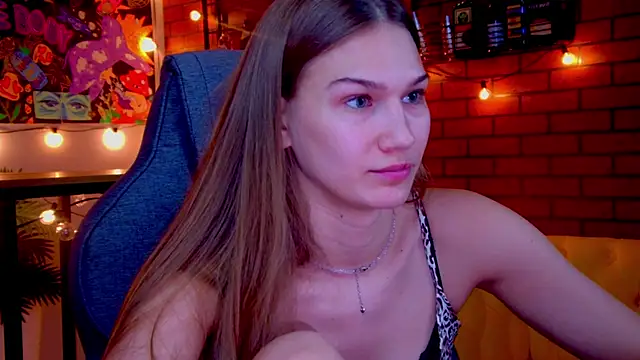 Sweet_Emilya's Live XXX Chat