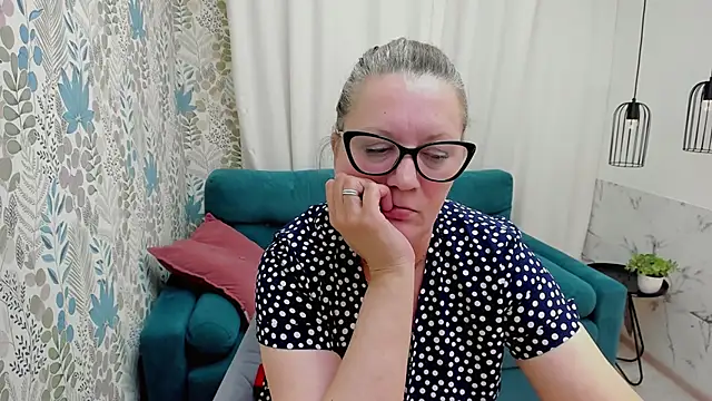 LeaPure Chat XXX in diretta