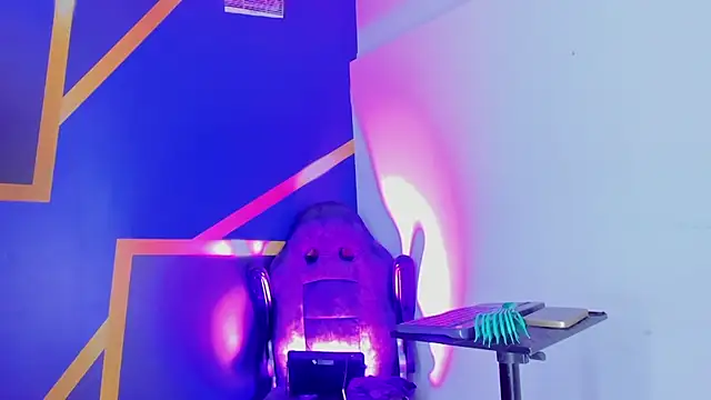 Melanny_Brats – webcam-show