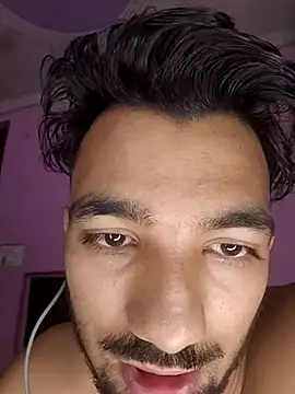 Chat +18 de ItsPlayboy031 ao vivo