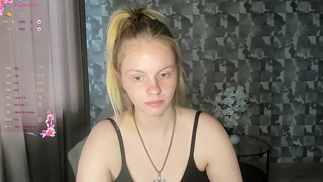 L_aura Live XXX-chat