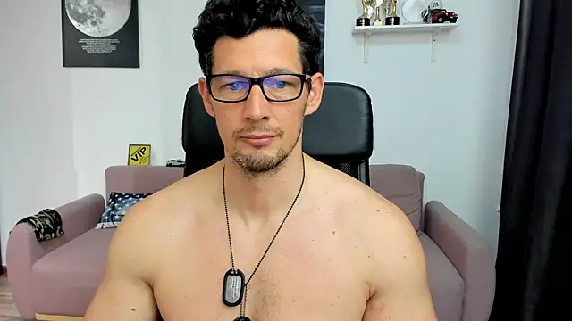 Chat XXX Live BrutusK08