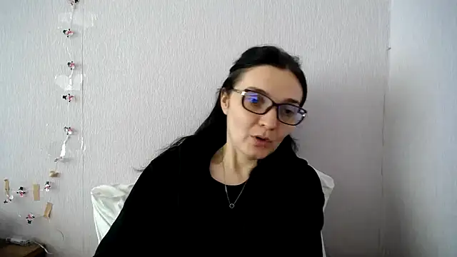 Shiny_gine – Naživo XXX chat