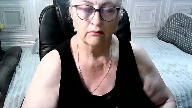 Pokazy przed kamerką – LolkaAlyss
