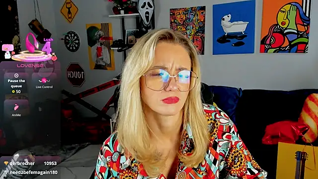 LadyIzabel's Live XXX Chat