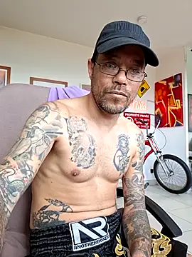Mr_Graffitimile Chat XXX live