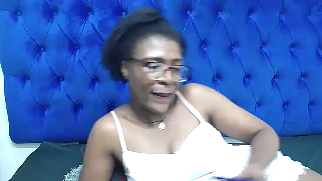 Živý XXX chat SpicyQueenxxxx