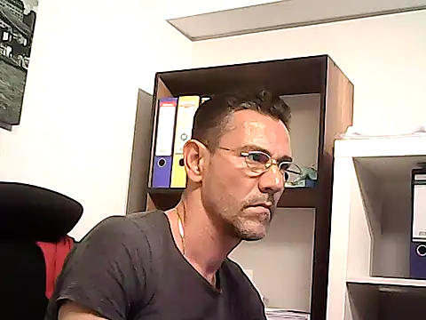 mastercharisma35 Adlı Modelin Web Kamerası Şovu