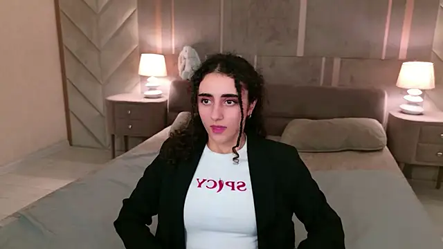Susan_Fors – Naživo XXX chat