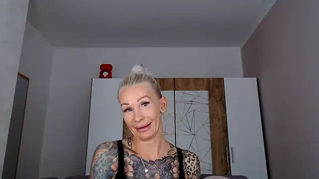 Chat XXX ao vivo de TallyHeart