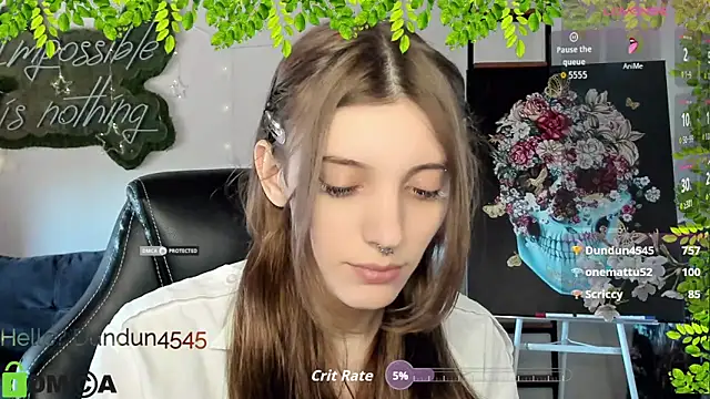 دردشة CherryBloom777 الجنسية المباشرة