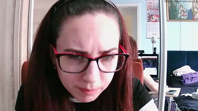 Webkamerová show EmilyHotAngel