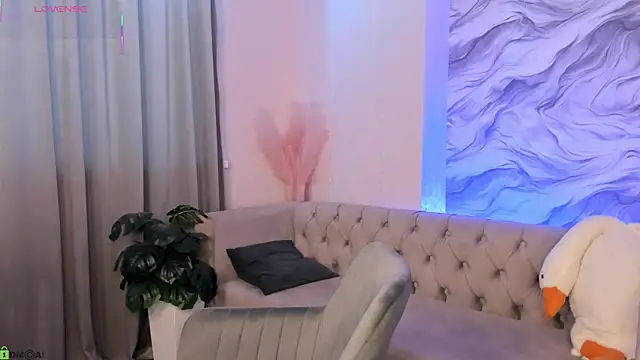 Aria_Mila Chat XXX in diretta