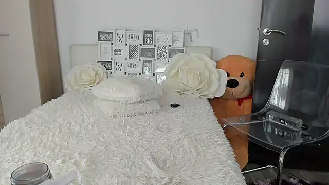 Онлайн чат XXX sweetemy4u
